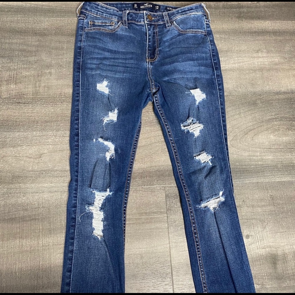 Hollister Skinny ripped jeans.